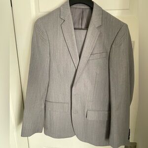 Sterling Silver Gray Suit by The Blk Tux